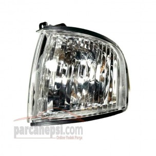 Mazda B2500 / BT-50 Ön Sinyal Lambası (2003 - 2007) UM47-51-070B / 060B